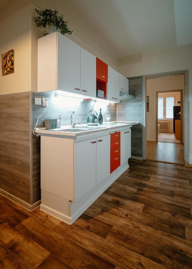 Apartman Dobre Rano บันสกา ชีอาว์นีซา ภายนอก รูปภาพ